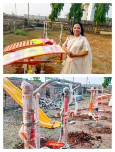 टी ज्योति पार्षद द्वारा पार्षद निधि से ओपन जिम सामग्री मंगवाया गया।