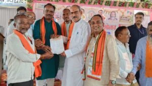 कुसुमकसा में जल्द खुलेगा जिला सहकारी बैंक का एटीएम, बैंक शाखा खोलने का प्रस्ताव भी भेजा जाएगा-संजय बैस